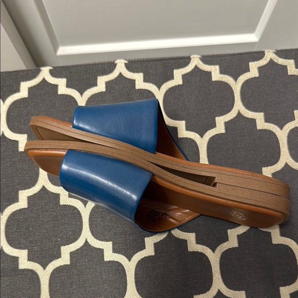 Blue and Brown Leather Open-Toe Sandals - Picture 5 of 6